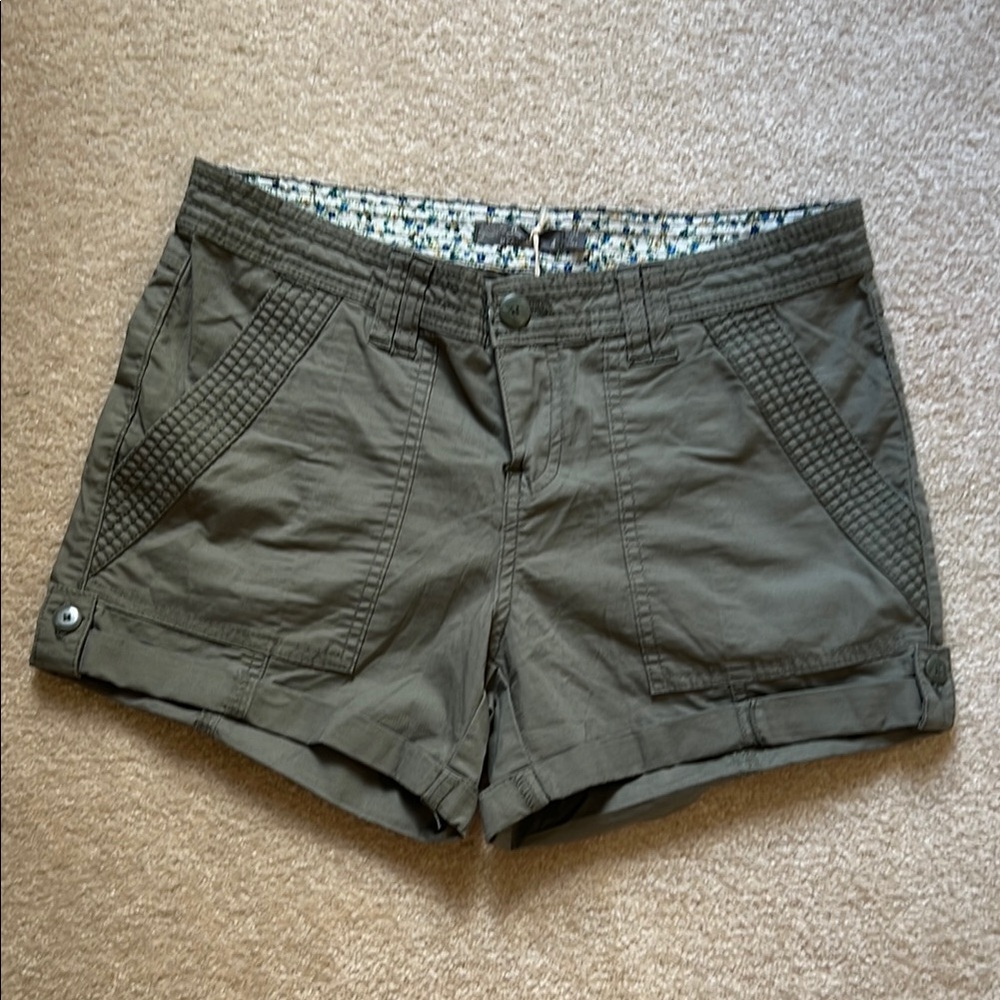 Prana Olive Green Shorts Low Rise Cotton Blend